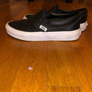 Slip on black vans